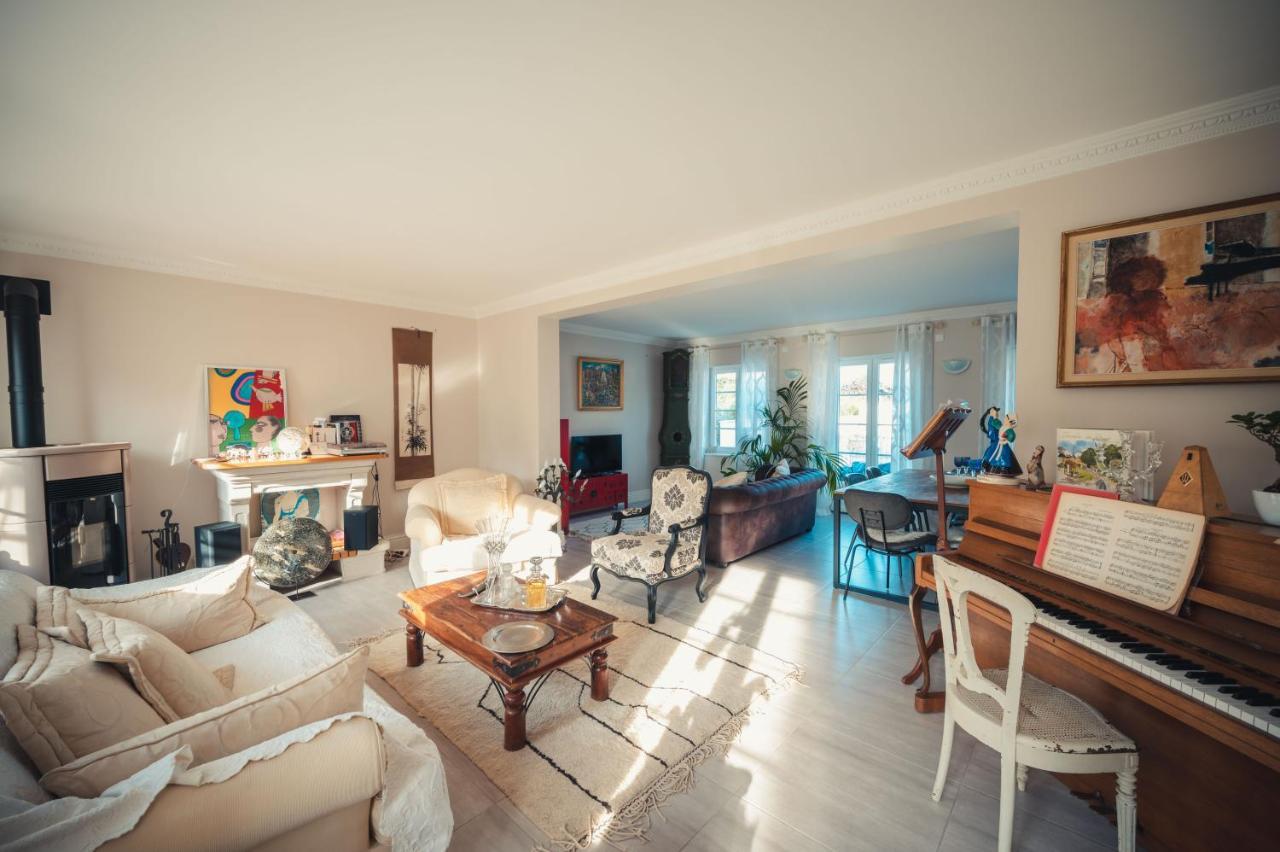 Bastide Du Bau Reddoun, Chambres D'Hotes, Maison D'Artiste En Provence 칼리앙 외부 사진