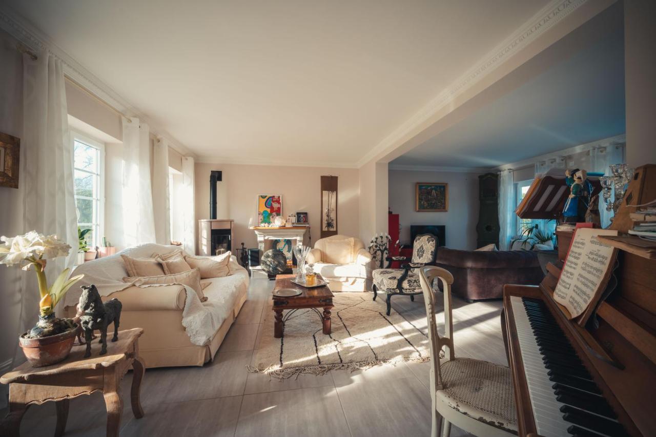 Bastide Du Bau Reddoun, Chambres D'Hotes, Maison D'Artiste En Provence 칼리앙 외부 사진