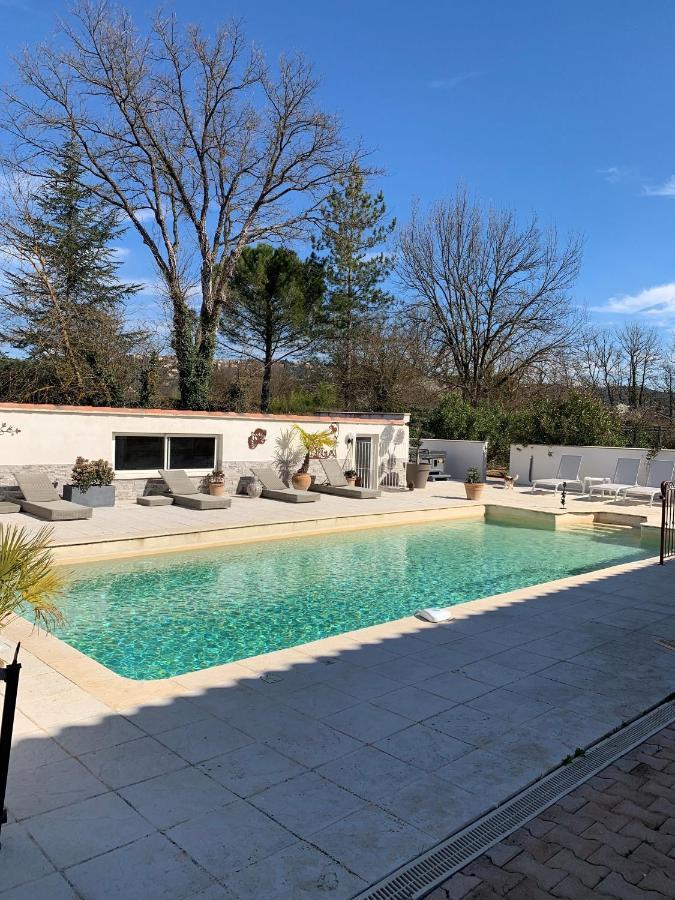 Bastide Du Bau Reddoun, Chambres D'Hotes, Maison D'Artiste En Provence 칼리앙 외부 사진